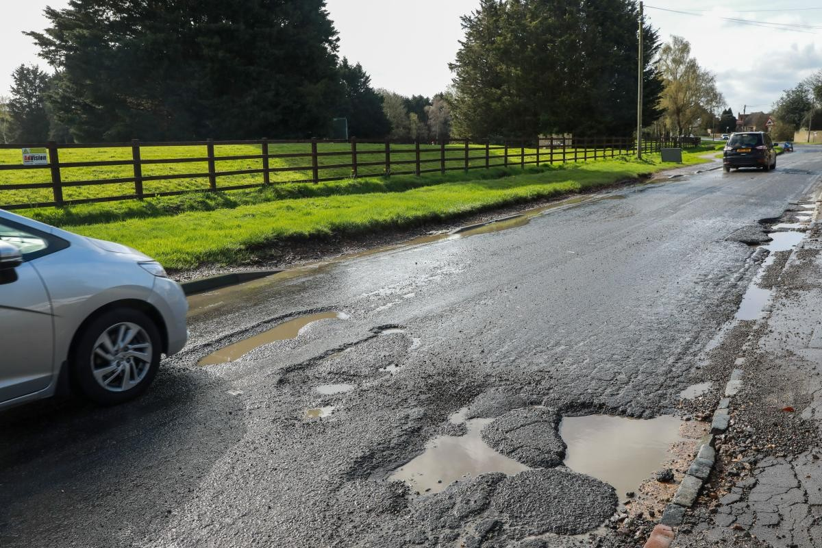 UK Government Allocates £1.6bn for Road Repairs to Tackle Pothole Crisis